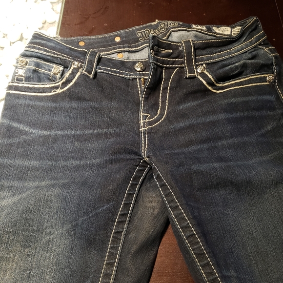 Miss Me Jeans - Picture 2 of 3